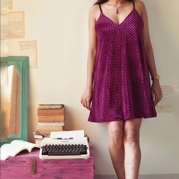 Mulberry Purple dress. Brand : Very J